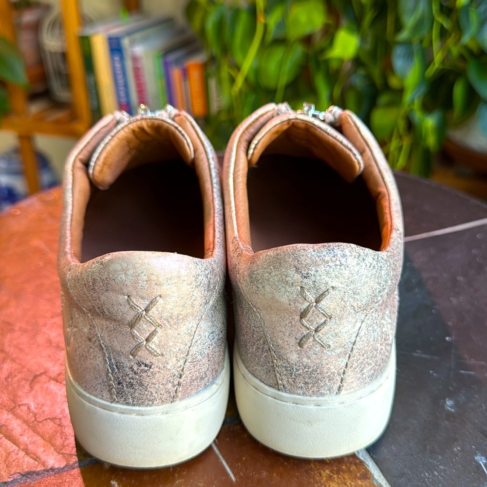 Frye Lena Metallic‎ Leather Zip Sneakers size 8 - Picture 4 of 12